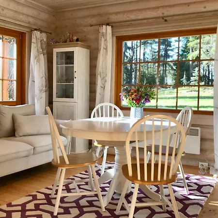 Sea Whisper Cottage 度假居 Vainupea