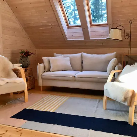 Sea Whisper Cottage 度假居 Vainupea